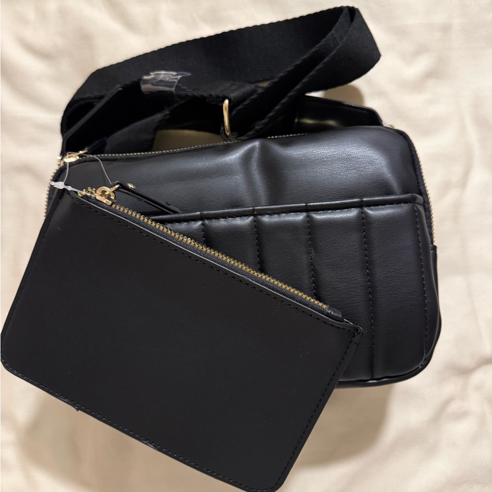 NWT Super Soft Elegant Black Quilted Crossbody Camera Bag with Removable Pouch